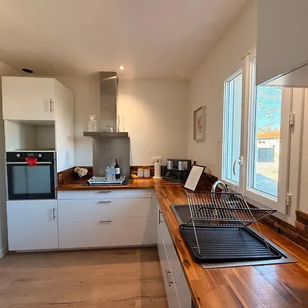 Lejlighed Maison Avec Piscine, Ideale Pour Les & Sejours Professionnels Pessac