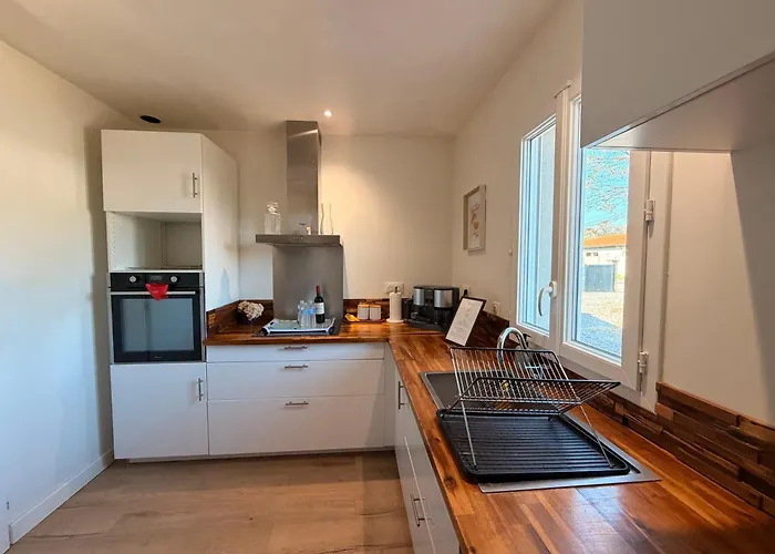 Lejlighed Maison Avec Piscine, Ideale Pour Les & Sejours Professionnels Pessac